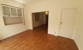 Imagem 6: Ótimo apartamento com 3 quartos (1 suíte) e vaga de garagem no Bairro Peixoto - Copacabana