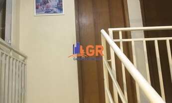 Imagem 6: Sobrado para Venda em Curitiba, Cidade Industrial, 2 dormitórios, 2 banheiros, 2 vagas