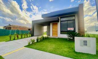 Imagem 2: Casa no Bairro Santorini. 03 Suítes de alto padrão!!