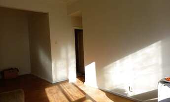 Imagem 2: Apartamento com 72 m2 - 2 quartos em Copacabana