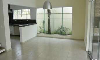 Imagem 7: Sobrado em Condominio, com 04 dormitórios (sendo 04 suítes)