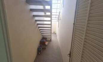 Imagem 4: Sobrado para venda possui 180 metros quadrados com 4 quartos em Jardim São João - Jaguariú