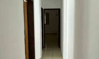 Imagem 4: * ATENÇÃO ALUGO SOBRADO C/ EDÍCULA E QUINTAL R$ 2.600,00 *