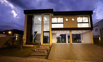 Imagem 2: Linda casa em condomínio fechado nos ingleses!