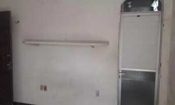 Imagem 6: Kit net no telegrafo um quadrado com banheiro dentro paga luz