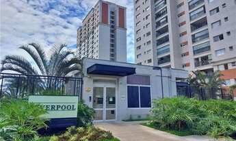 Imagem: RESERVA INGLESA, LIVERPOOL, 2 QUARTOS SENDO