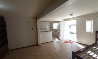 Imagem 6: Casa a venda na Agronmica