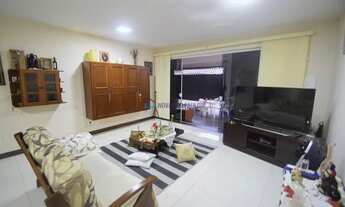 Imagem 7: Sobrado próximo ao metrô Praça da Árvore