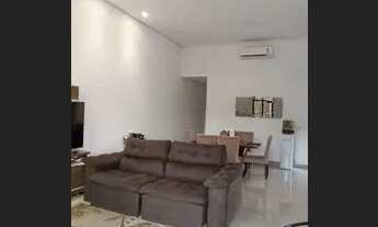 Imagem 4: Casa de condomínio térrea para aluguel tem 130 metros quadrados com 3 quartos