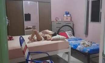 Imagem 5: Vendo Casa com 2 dormitórios