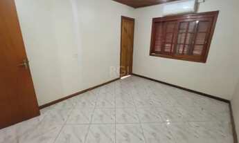 Imagem 2: Casa para Venda - 150m², 3 dormitórios, 2 vagas - Vila Nova