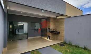 Imagem 2: Casa para venda possui 88 metros quadrados com 3 quartos em Jardim Clarissa - Goiânia - Go