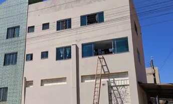 Imagem 4: Prédio samambaia com 2 apartamentos e uma loja