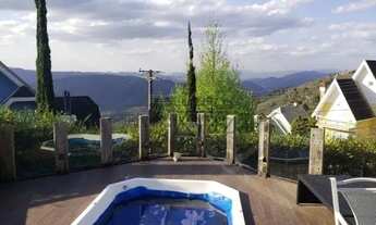 Imagem 4: Casa de condomínio para venda tem 300 metros quadrados com 4 quartos