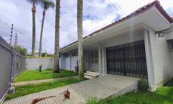 Imagem 2: Casa com 6 dormitórios para alugar, 212 m² por R$ 4.500/mês - Jardim Social - Curitiba/PR