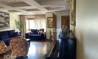 Imagem 6: Casa para venda possui 550 metros quadrados com 5 quartos em Boa Vista - Porto Alegre - RS