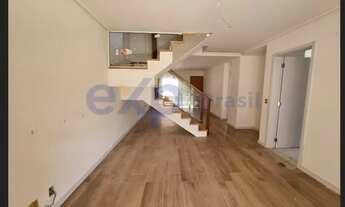 Imagem 2: Casa em Condomínio de Alto Padrão em Itaipava: Sofisticação e Lazer Exclusivos!