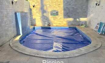 Imagem 2: Casa de condomínio para aluguel tem 312 metros quadrados com 6 quartos