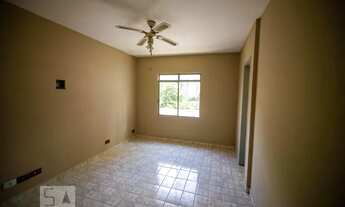 Imagem 2: Casa para Aluguel - Jardim Éster Yolanda, 1 Quarto, 45 m2