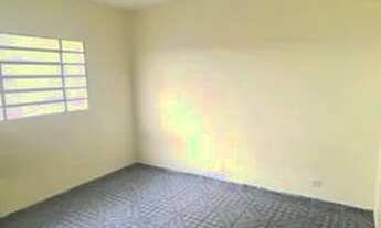 Imagem 5: R$ 800,00) Alugo Casa de 3 Cômodos no bairro Helena Maria - Osasco