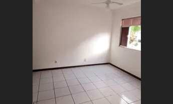 Imagem 5: Apartamento para aluguel possui 50 metros quadrados com 2 quartos em Vale dos Lagos - Salv