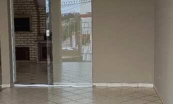 Imagem 2: ALUGO SOBRADO 3 QUARTOS