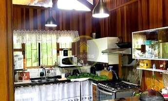 Imagem 6: Casa de condomínio em localização privilegiada