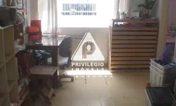 Imagem 2: Apartamento à venda, 2 quartos, 1 suíte, 1 vaga, Copacabana - RIO DE JANEIRO/RJ