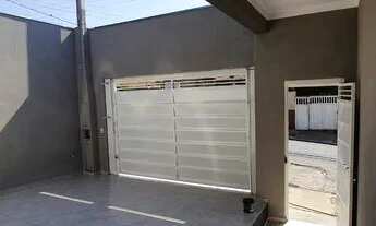 Imagem 2: Casa com 3 dormitórios e armários no Bela Vista