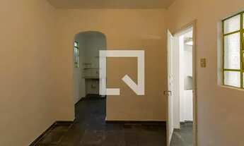 Imagem 3: Casa para Aluguel - Santa Terezinha, 1 Quarto, 60 m2