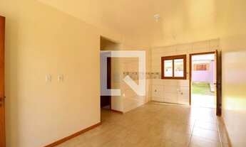 Imagem 2: Casa para Aluguel - São José, 2 Quartos, 50 m2