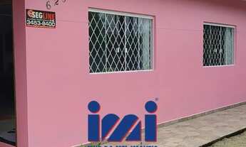 Imagem 3: Casa com amplo espaço de terreno em Shangri-lá