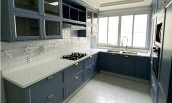 Imagem 3: Mansão para venda no condomínio Efigênio Sales, possue 554M², piscina, elevador e energia