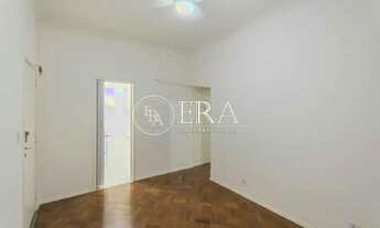 Imagem 3: Tijuca- Rua Conde de Bonfim- Apartamento desocupado, sala e quarto, próximo ao metrô