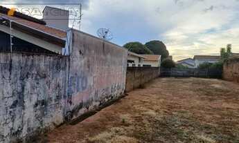 Imagem 3: Terreno todo murado e plano com 357m² no Jardim Europa