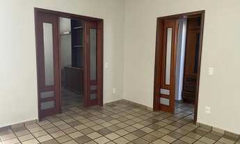 Imagem 3: Apartamento (Padrão), com 3 quartos e 2 banheiros à Venda, 135 m² em Uberlândia/MG