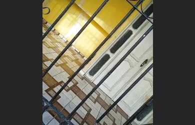 Imagem 2: Alugo casa de dois andares