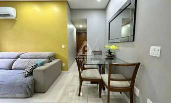 Imagem 2: Apartamento de 2 quartos reformado à venda na Glória