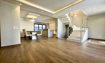 Imagem 2: Sobrado com 03 Quartos sendo Uma Suite no Pinheirinho