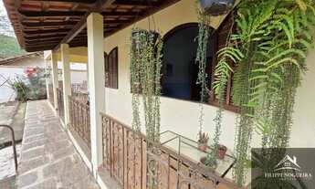 Imagem 2: Casa com 5 quartos e amplo terreno à venda no Lagoinha