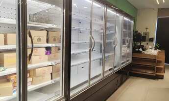 Imagem 5: Xcelente Loja Comercial na Praça Cosmorama 240m², Reformada e Pronta para Uso