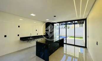 Imagem 7: Casa térrea nova, frente pra mata, 4 suítes, piscina no Condomínio do Lago. codigo: 121325