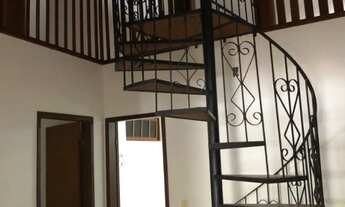 Imagem 5: Casa com piscina em Cond. fechado