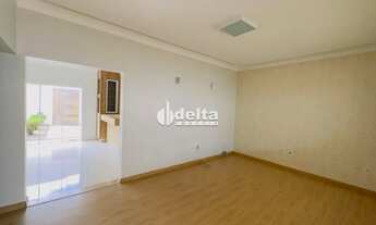 Imagem 2: Casa residencial disponível para venda no bairro Cazeca em Uberlândia-MG