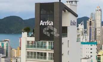 Imagem 2: Cobertura nova com 4 suítes e 4 vagas no Centro de Balneário Camboriú