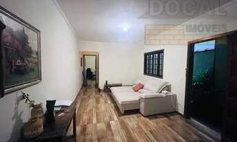 Imagem 4: Casa térrea à venda em Taboão da Serra-SP, Jardim América: 2 quartos, 1 suíte, 2 salas, 2