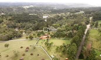 Imagem 6: Chácara à Venda em Colombo - Seu Refúgio de Paz e Conforto!