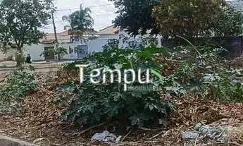 Imagem 5: Lote no JD. Helvecia a uma quadra da AV. Rio Verde 450 M² R$345.000,00