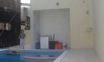 Imagem: Sobrado em Avenida Doutor Roberto de Almeida