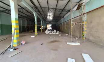 Imagem 2: Loja comercial disponível para locação no bairro Martins em Uberlândia - MG